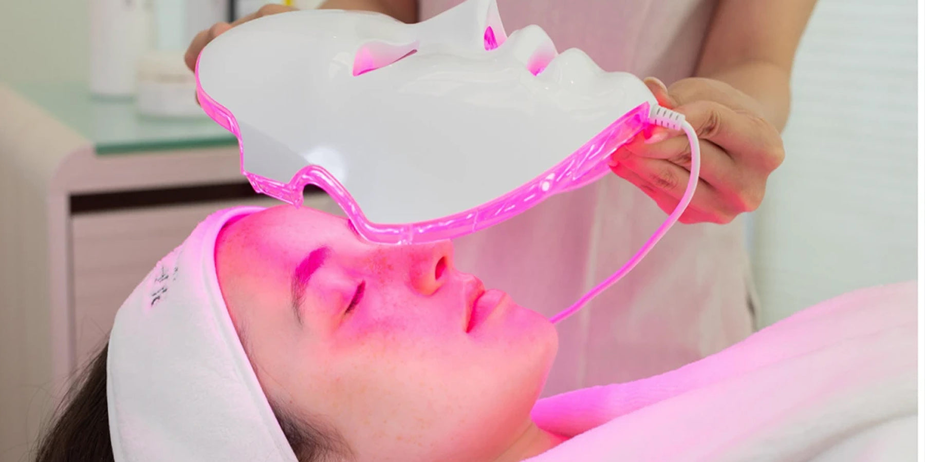 Deesse pro LED mask